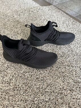 Black Adidas Lite Racer Adapt slip-on sneaker